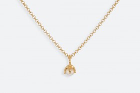 COLGANTE PLATA DE LEY 925 9363 OP, ACABADO EN ORO BRILLO DE 1 MICRA DE ORO DE 24 KT, PERLA NATURAL.